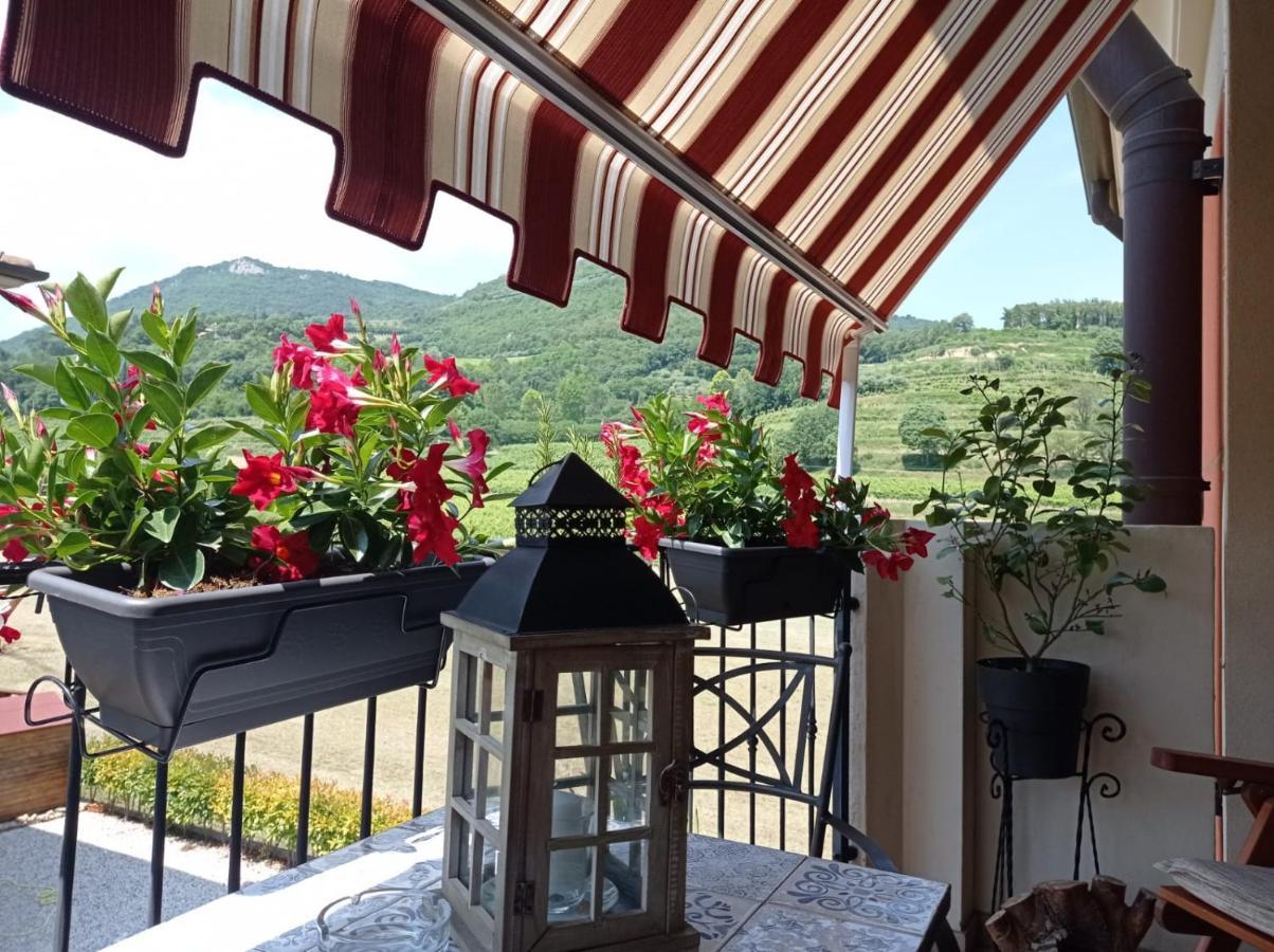 Alloggio La Perla, Quiete Ed Eleganza Con Vista Barbarano Vicentino Ngoại thất bức ảnh